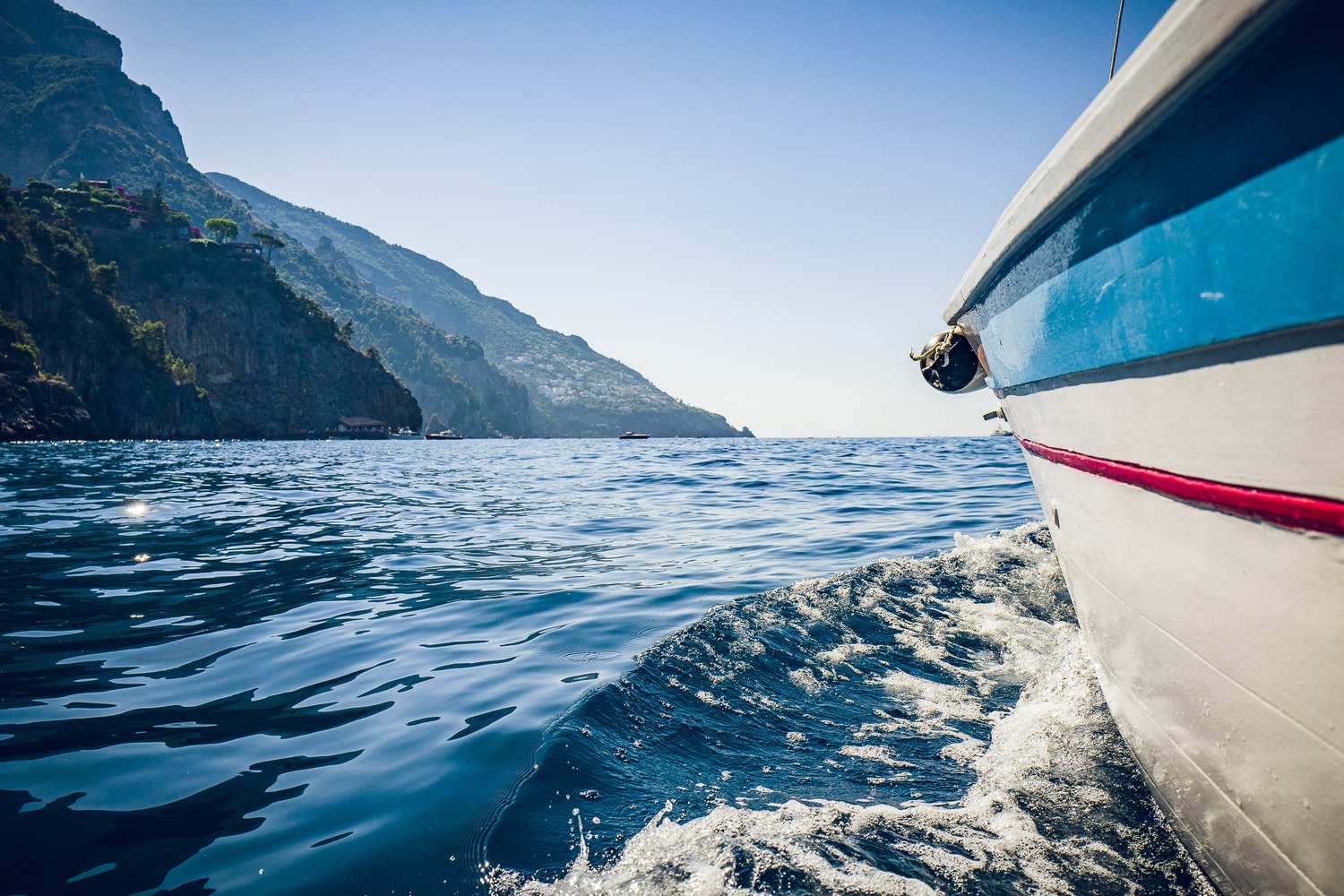  And headed along the coast on the old wooden boat. 