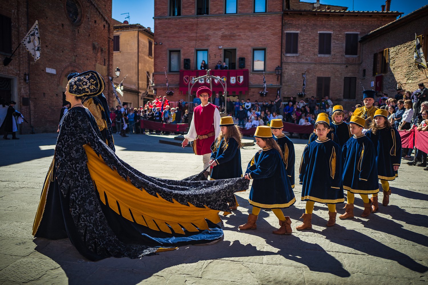  Each had a meticulous example of medieval armour as part of their retinue. 