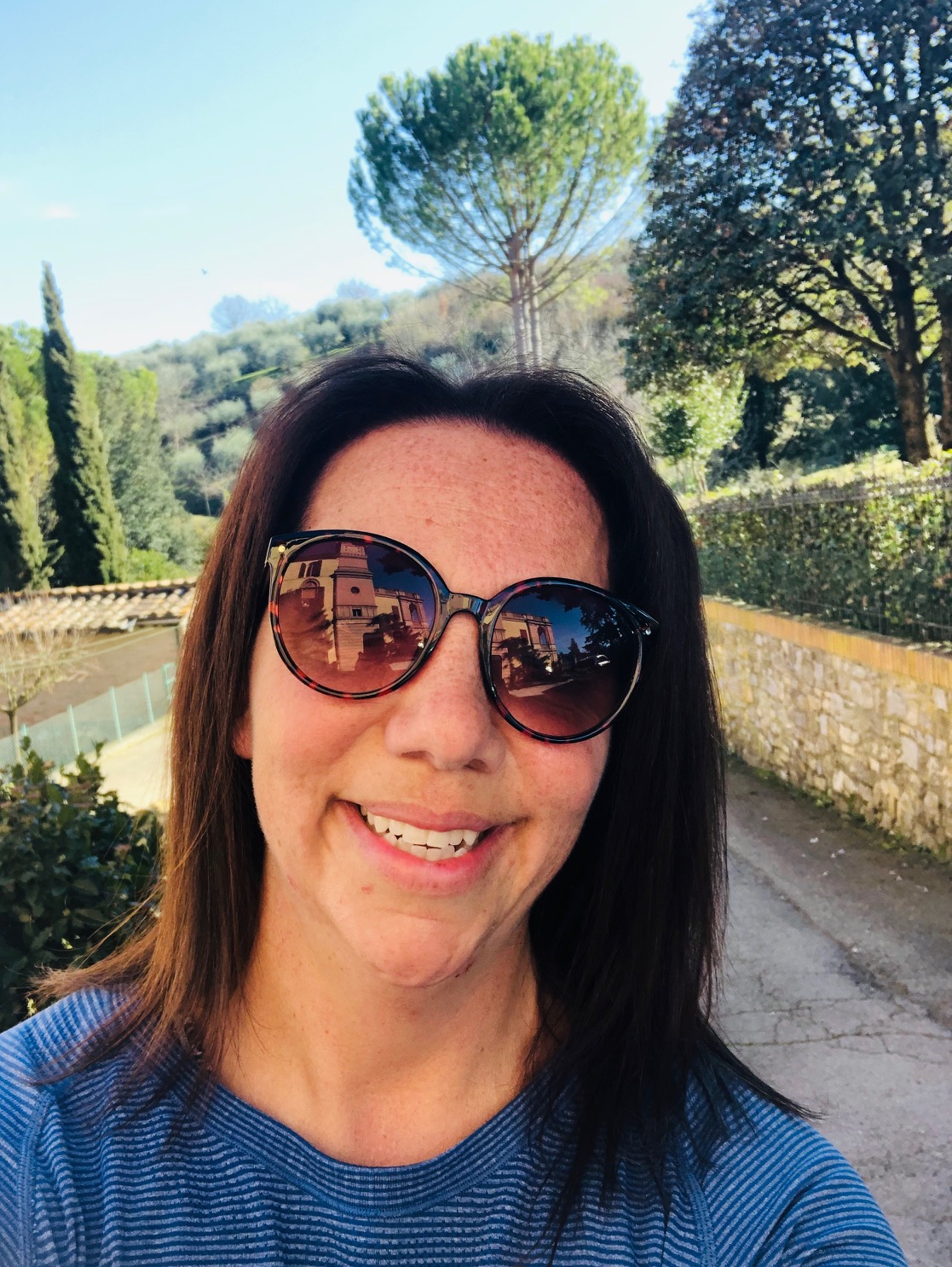 And back home, safe and sound with Friday hair! Happy weekend everyone xo 